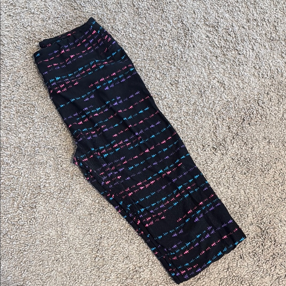 LulaRoe arrow leggings